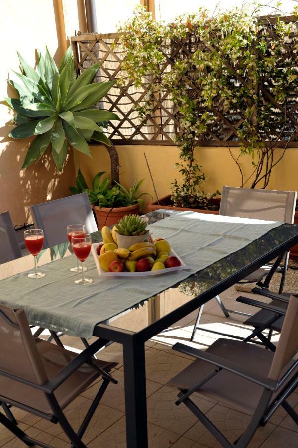 Giardino In Citta; Centralissimo San Remo Kültér fotó